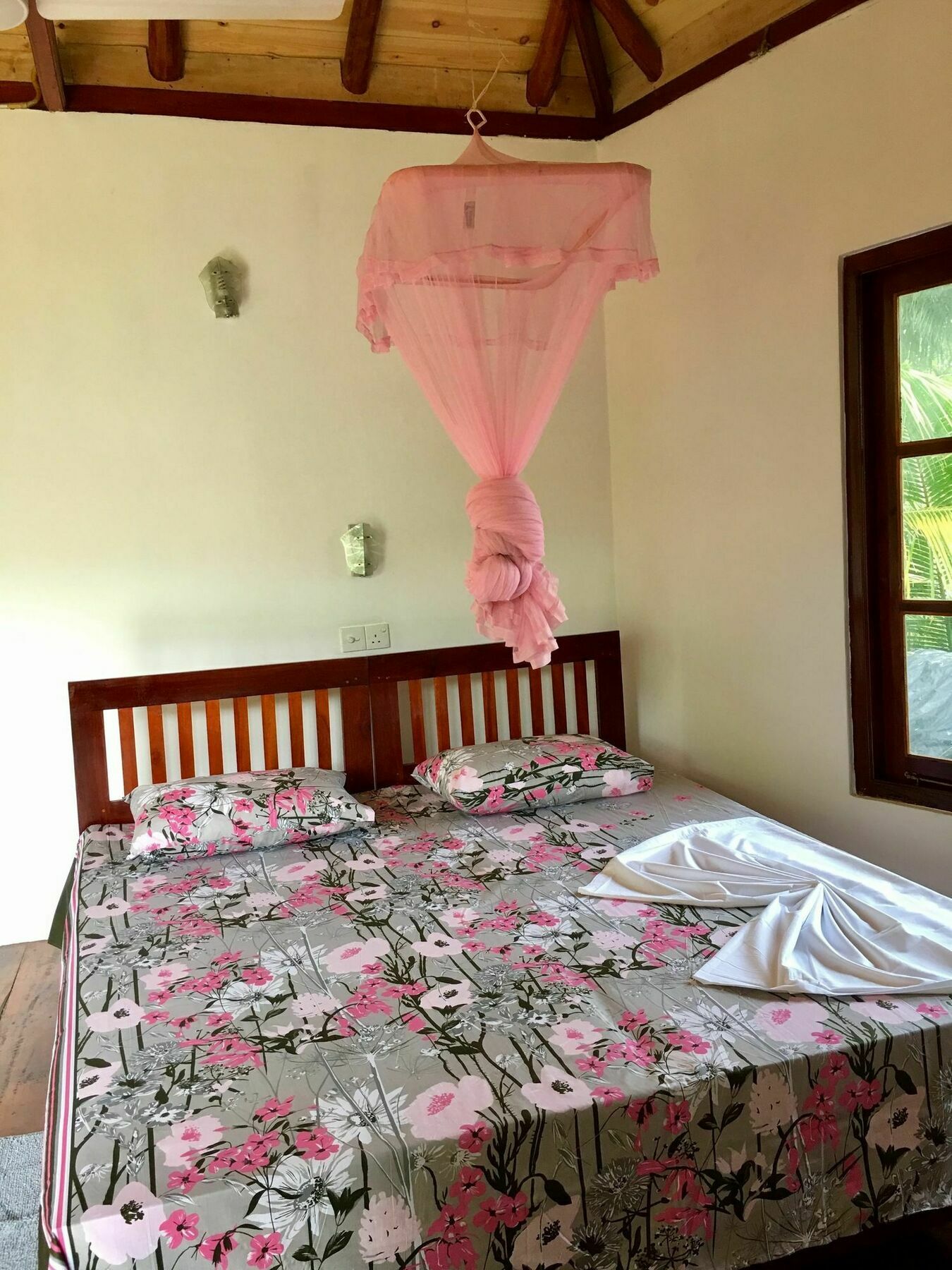 Seasons Four Mini Jungle Cabana Matara Exterior photo